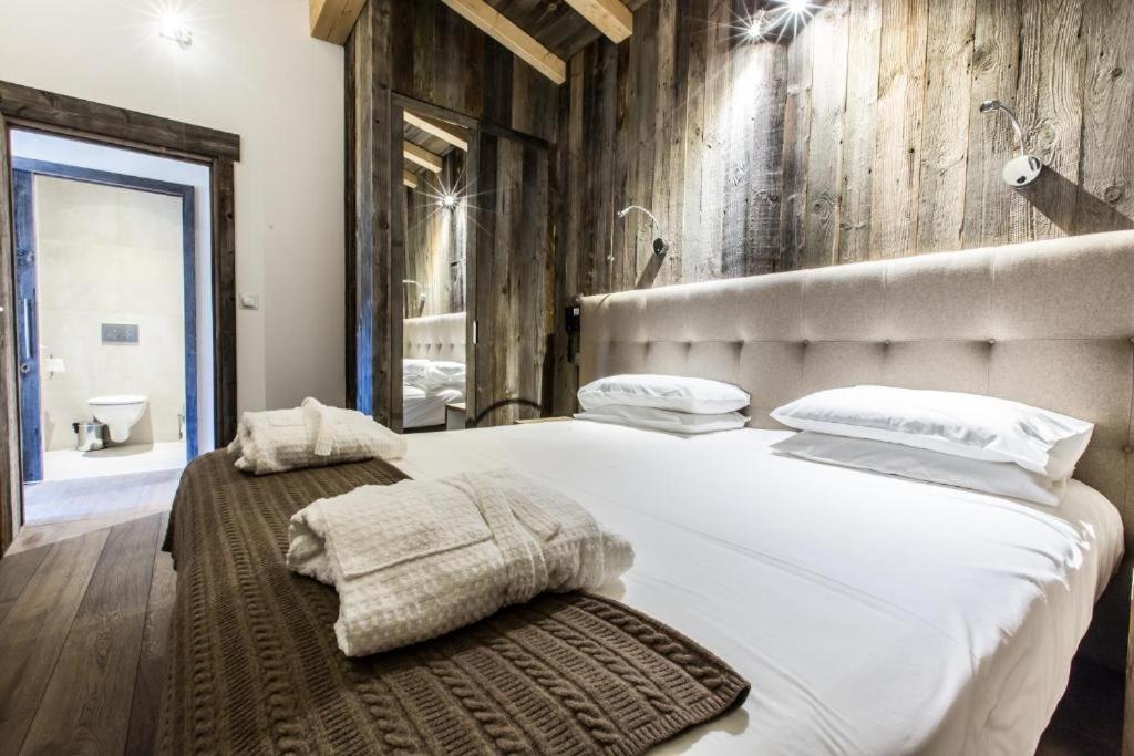 Hotel Spa Crychar เลส์เฌต์ ภายนอก รูปภาพ