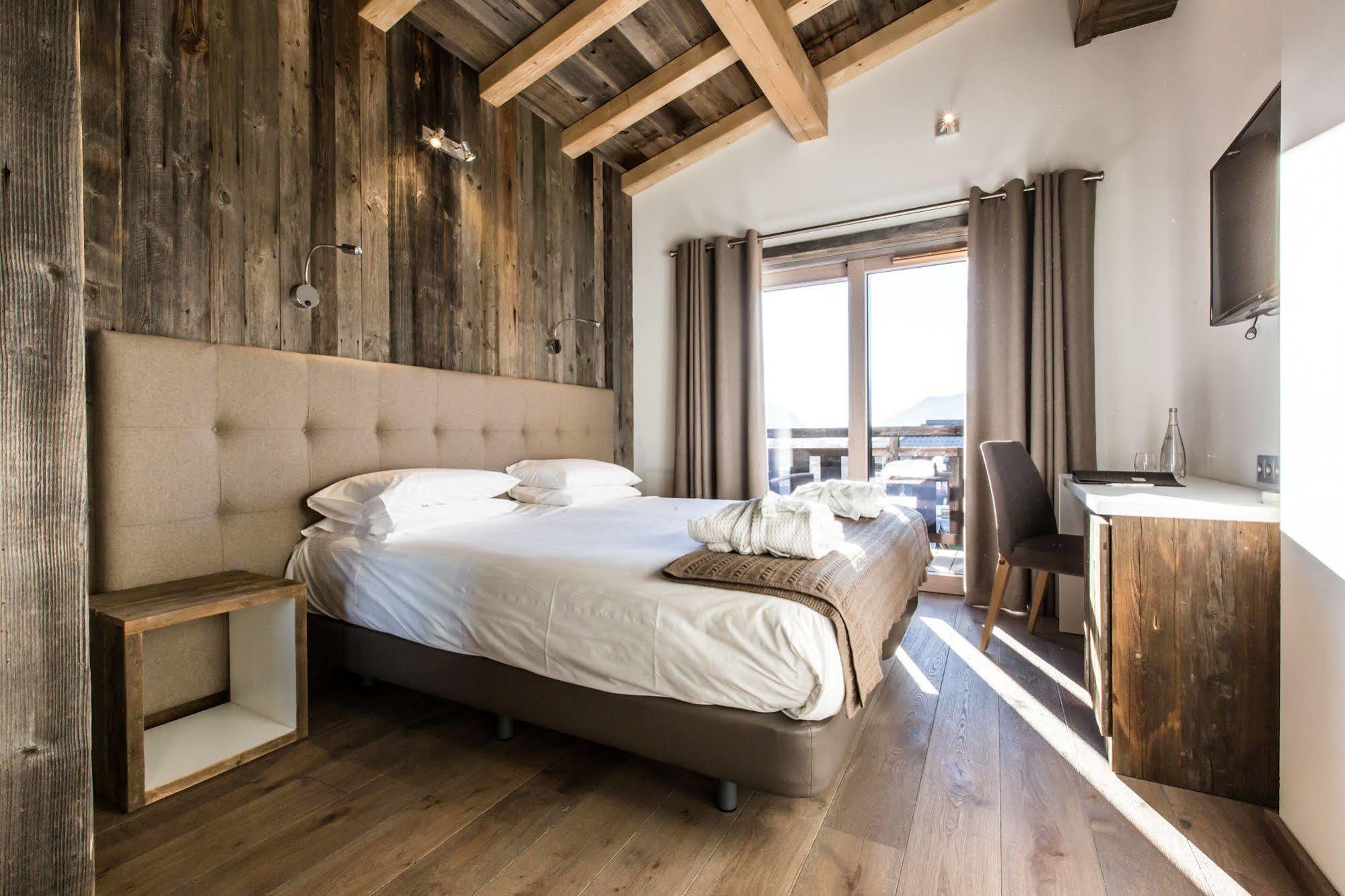 Hotel Spa Crychar เลส์เฌต์ ภายนอก รูปภาพ
